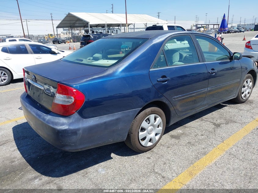 2003 Toyota Camry Le
