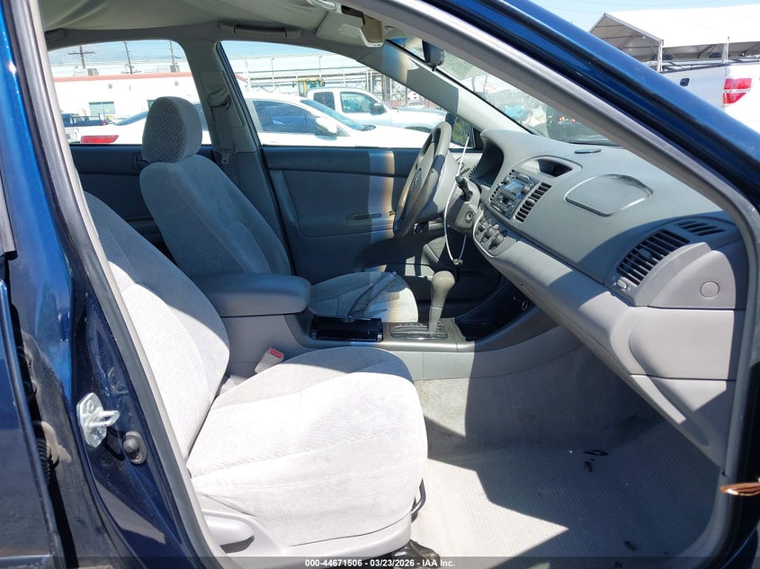 2003 Toyota Camry Le