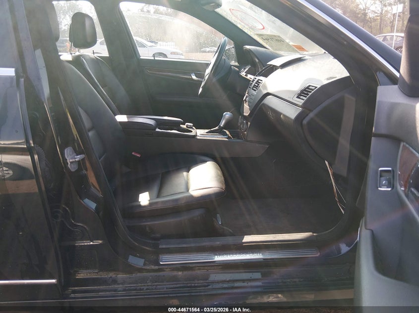 2010 Mercedes-Benz C 300 Luxury/Sport