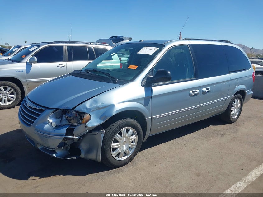 2006 Chrysler Town & Country Touring