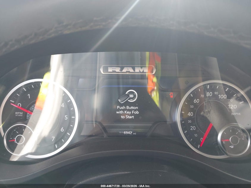 2026 RAM 1500 TRUCK 5.7L V-8 VVT, 395HP