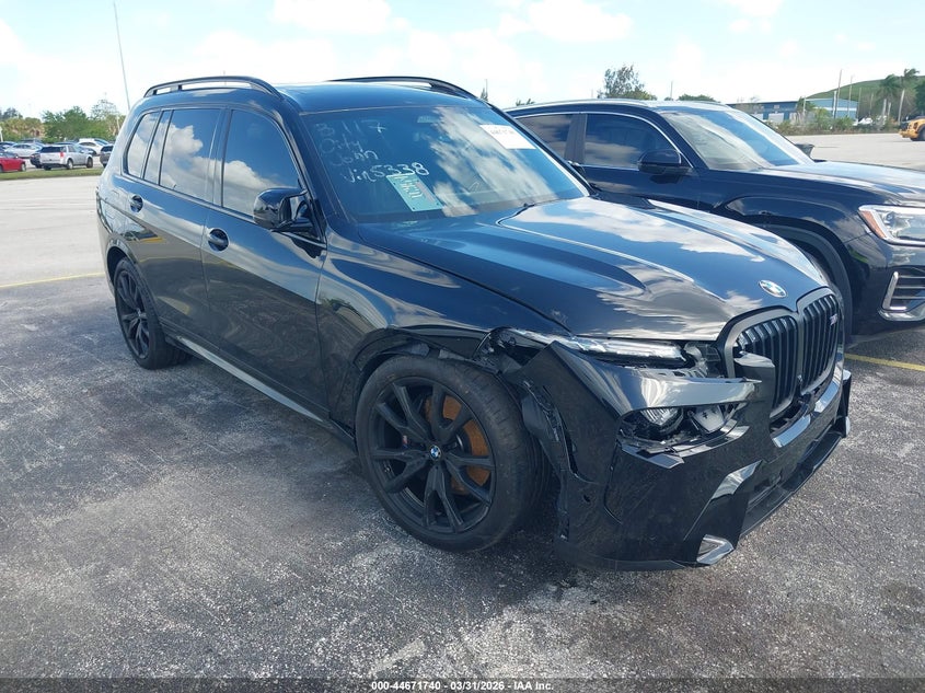 Vin: 5ux33em08s9z35338, lot: 45168850, bmw x7 m60i 2025 img_1