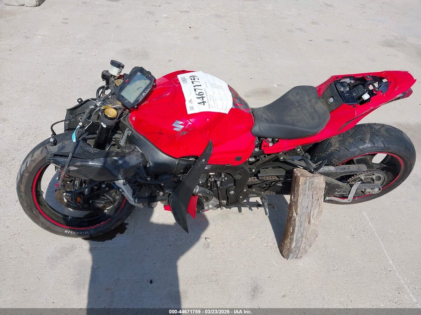 2017 Suzuki Gsx-R1000 VIN: JS1DM11B9H2100572 Lot: 44671759