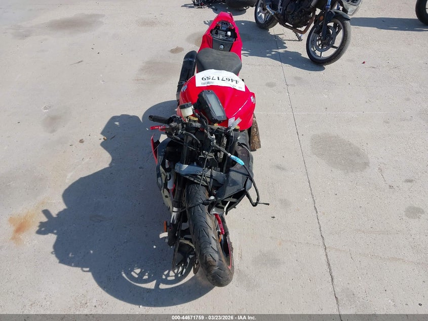 2017 Suzuki Gsx-R1000 VIN: JS1DM11B9H2100572 Lot: 44671759