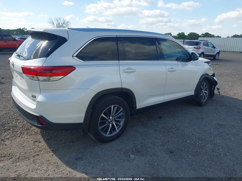 2019 Toyota Highlander Xle