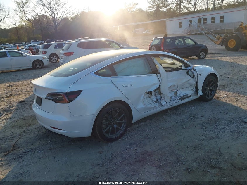 2020 Tesla Model 3 Standard Range Plus Rear-Wheel Drive/Standard Range Rear-Wheel Drive