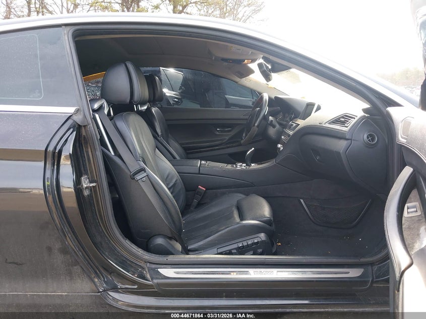 2012 BMW 6er 4.4 650I xDrive black Lot 111044671864 Vin WBALX5C55CC894400