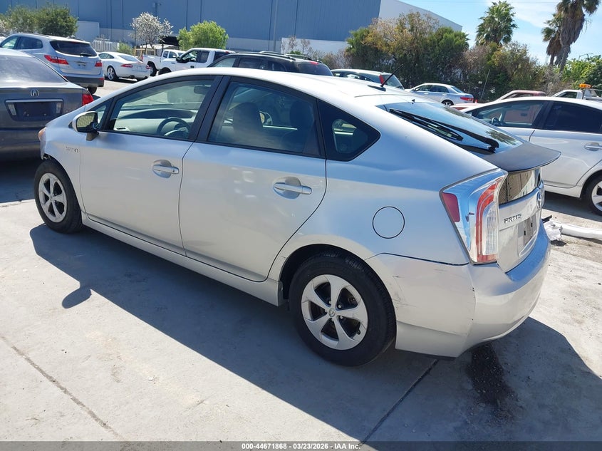 2014 Toyota Prius Three