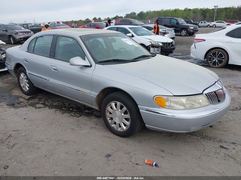 2001 Lincoln Continental
