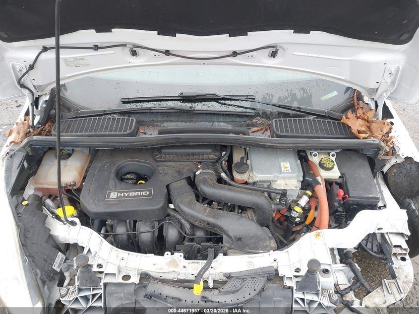 2013 Ford C-Max Hybrid Se #10