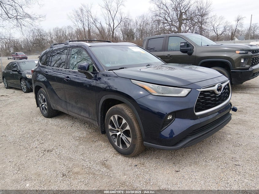 2021 Toyota Highlander Xle