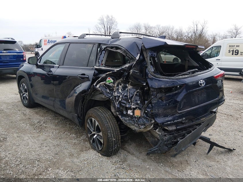 2021 Toyota Highlander Xle