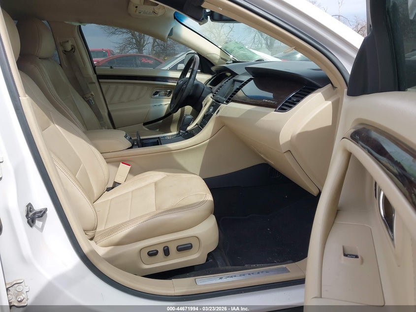 2016 Ford Taurus Limited