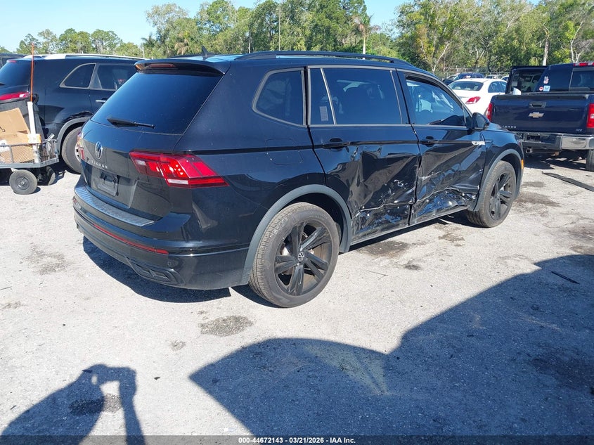 2023 Volkswagen Tiguan 2.0T Se R-Line Black