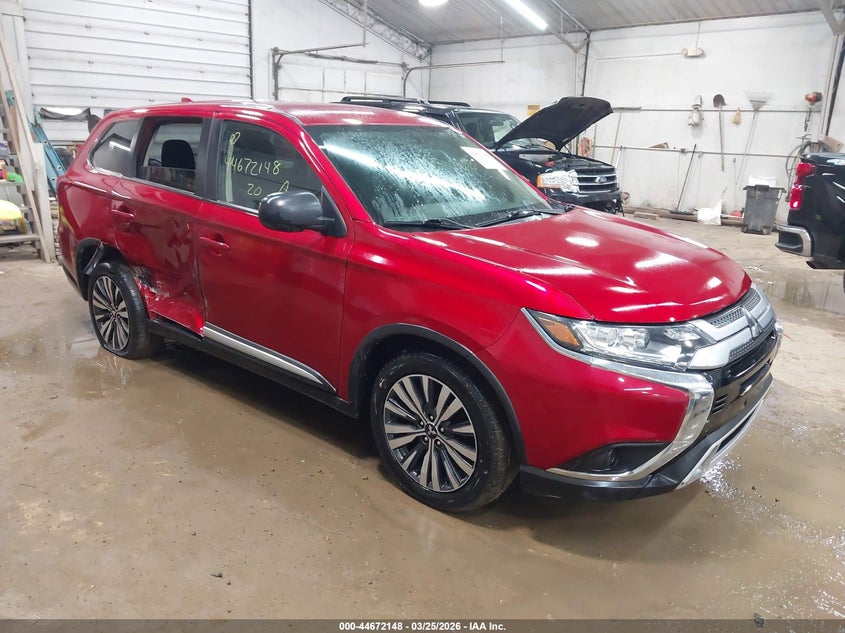2020 Mitsubishi Outlander