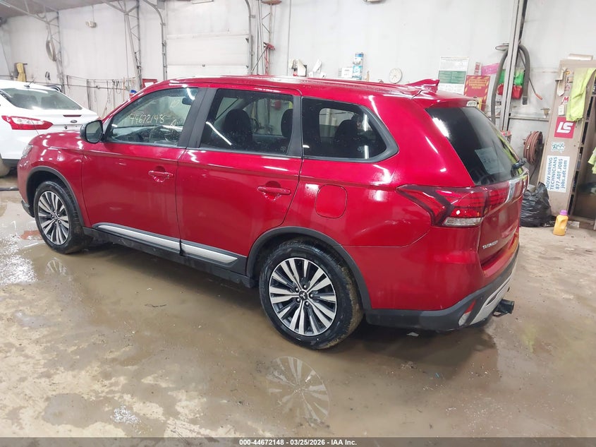 2020 Mitsubishi Outlander