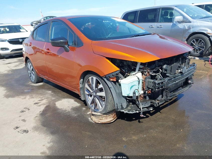 2020 NISSAN VERSA SR XTRONIC CVT