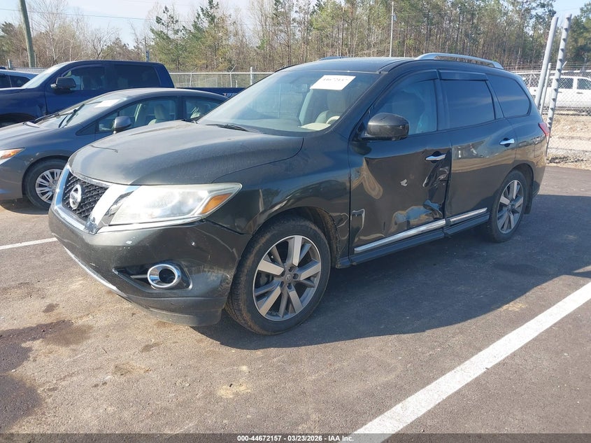 2015 NISSAN PATHFINDER auction photo 2
