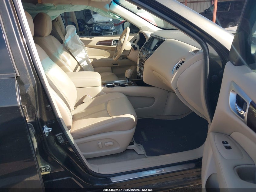 2015 NISSAN PATHFINDER auction photo 5