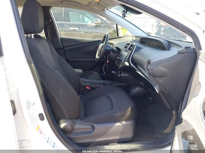 2022 Toyota Prius Le Awd-E