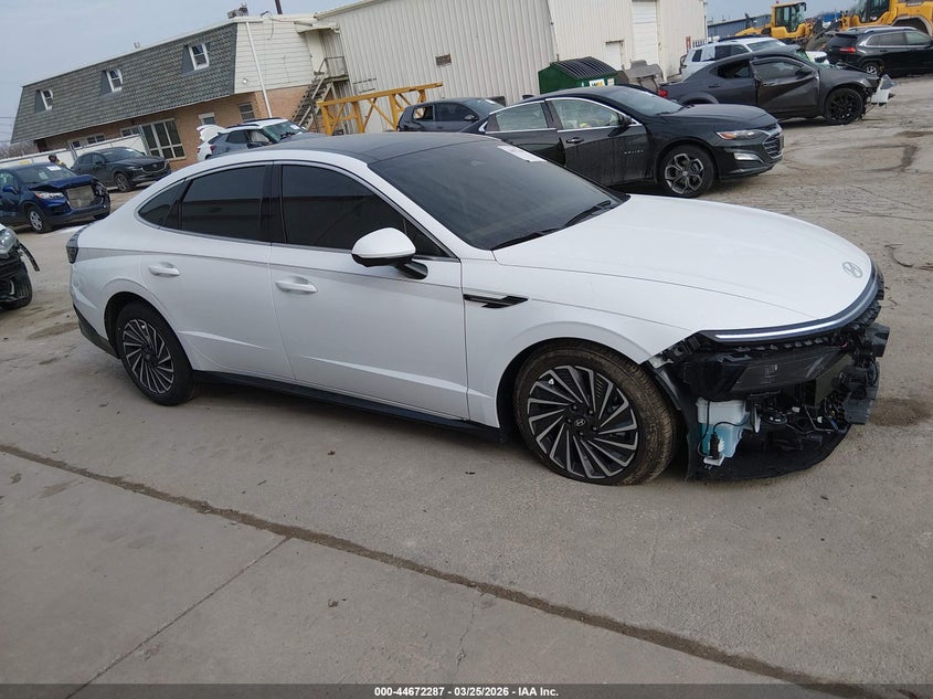 2026 Hyundai Sonata Hybrid Limited