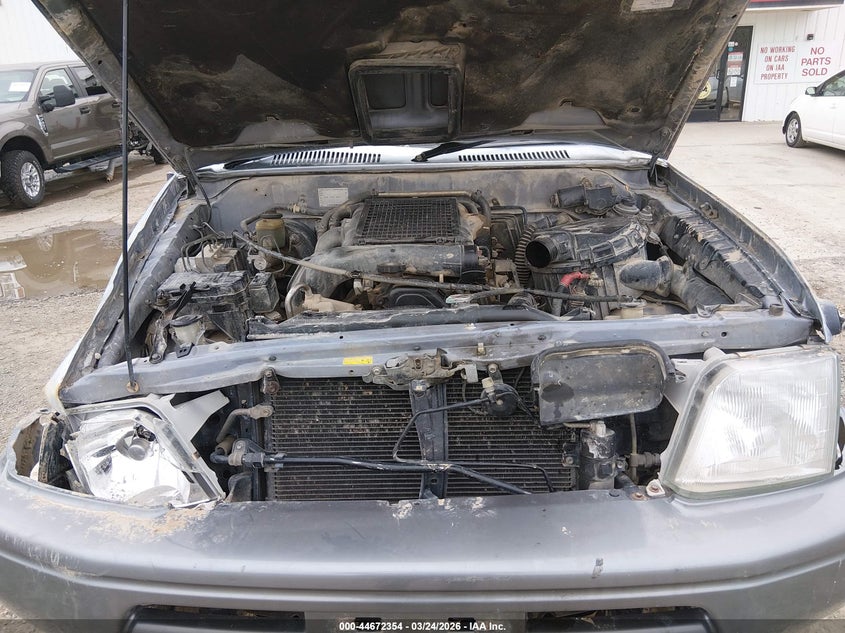 1997 Toyota Land Cruis VIN: KZJ950055601 Lot: 44672354