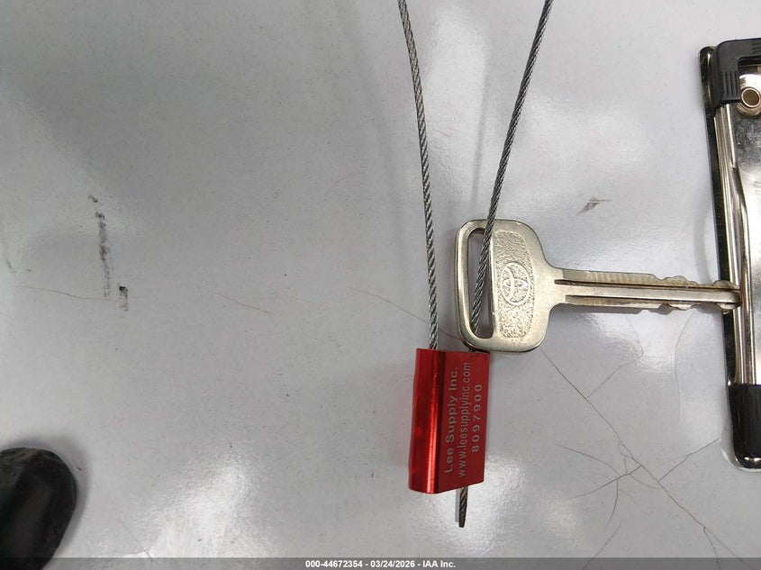 1997 Toyota Land Cruis VIN: KZJ950055601 Lot: 44672354