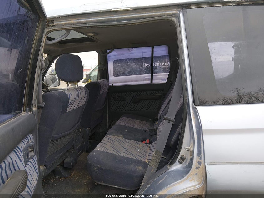 1997 Toyota Land Cruis VIN: KZJ950055601 Lot: 44672354