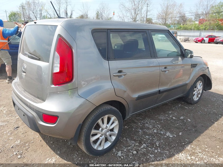 2012 Kia Soul +
