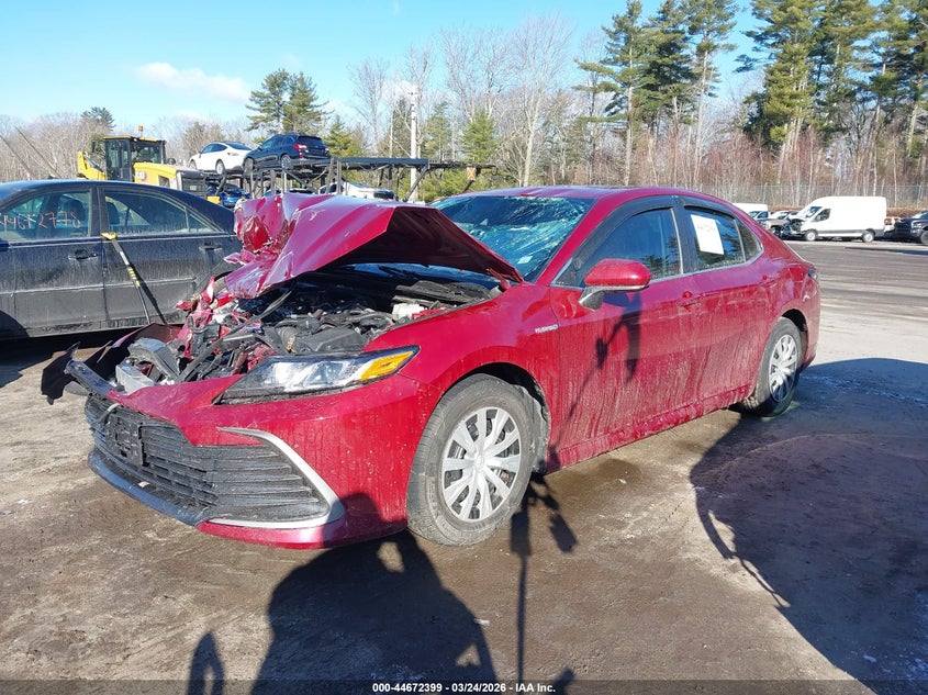 2021 Toyota Camry Le Hybrid