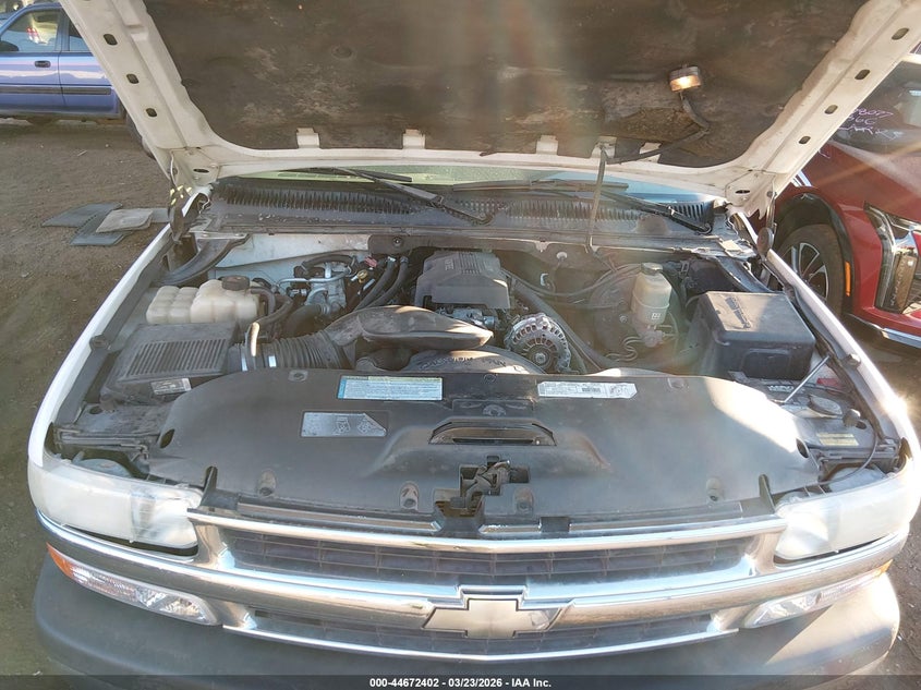 2000 Chevrolet Suburban 1500 Ls VIN: 3GNFK16TXYG165533 Lot: 44672402