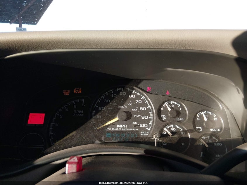 2000 Chevrolet Suburban 1500 Ls VIN: 3GNFK16TXYG165533 Lot: 44672402