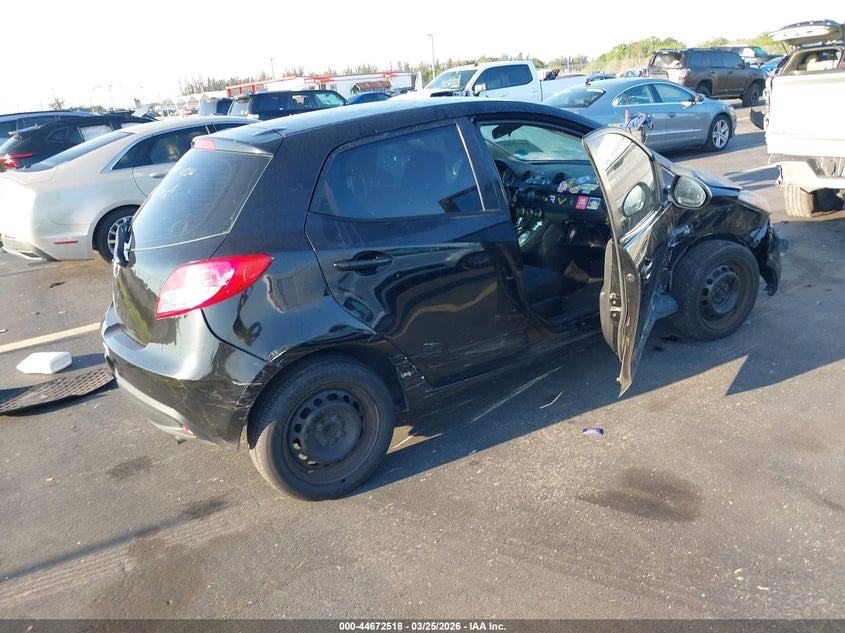 2013 Mazda Mazda2 Sport