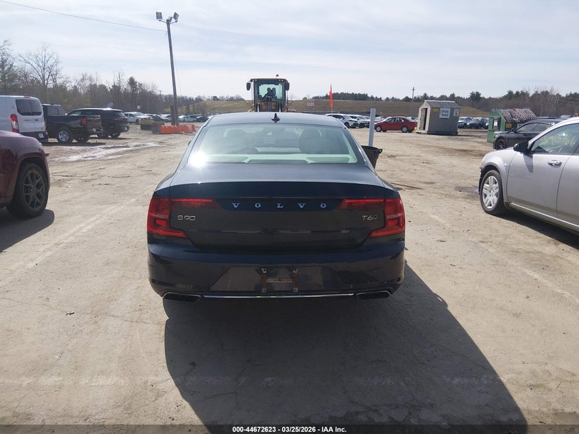 2017 Volvo S90 T6 Momentum VIN: YV1A22MK1H1004516 Lot: 44672623