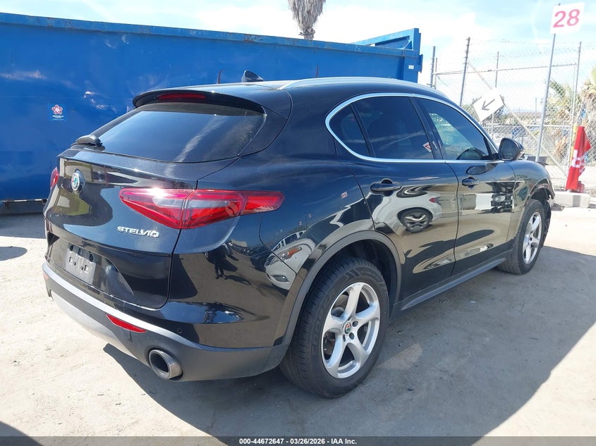 2019 Alfa Romeo Stelvio Rwd