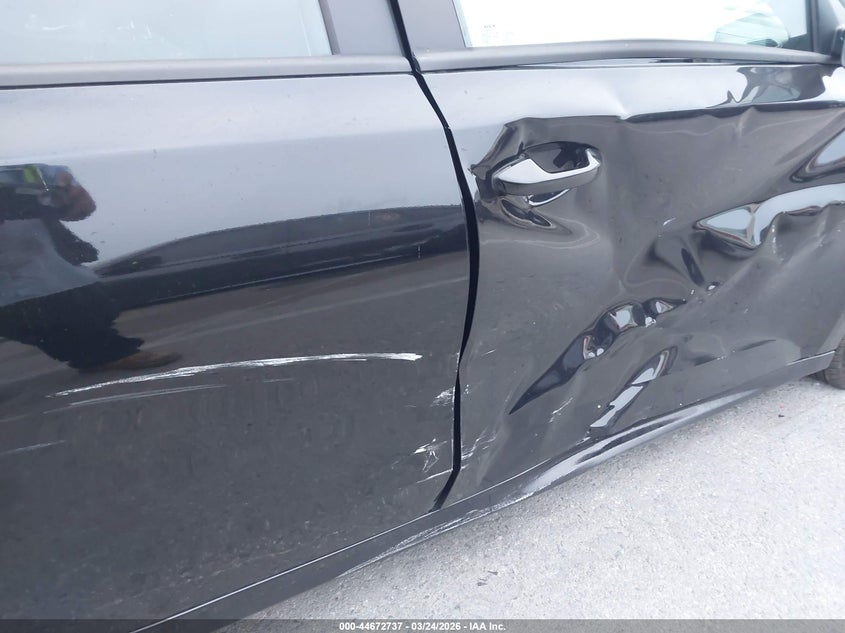 VIN 3KPF24AD4PE636810 2023 KIA FORTE LX