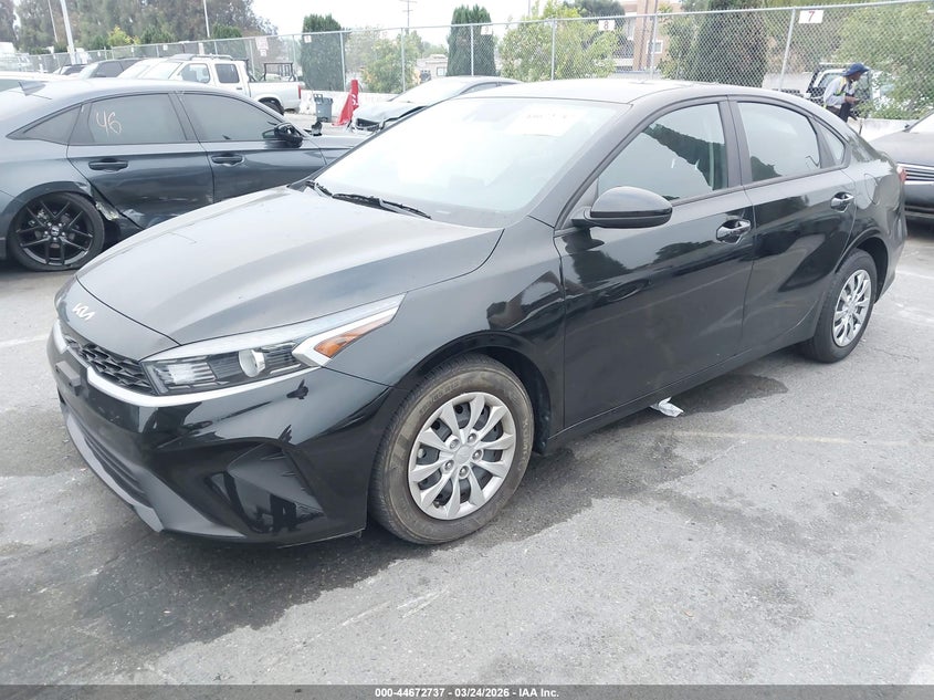 2023 Kia Forte Lx