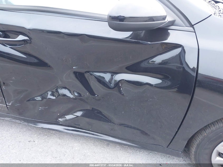 VIN 3KPF24AD4PE636810 2023 KIA FORTE LX
