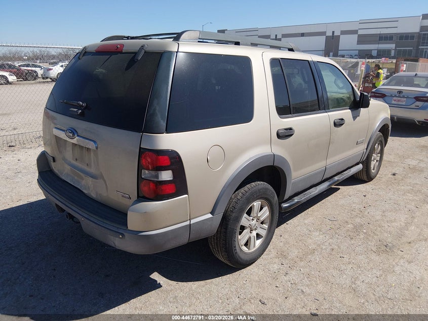 2006 Ford Explorer Xlt