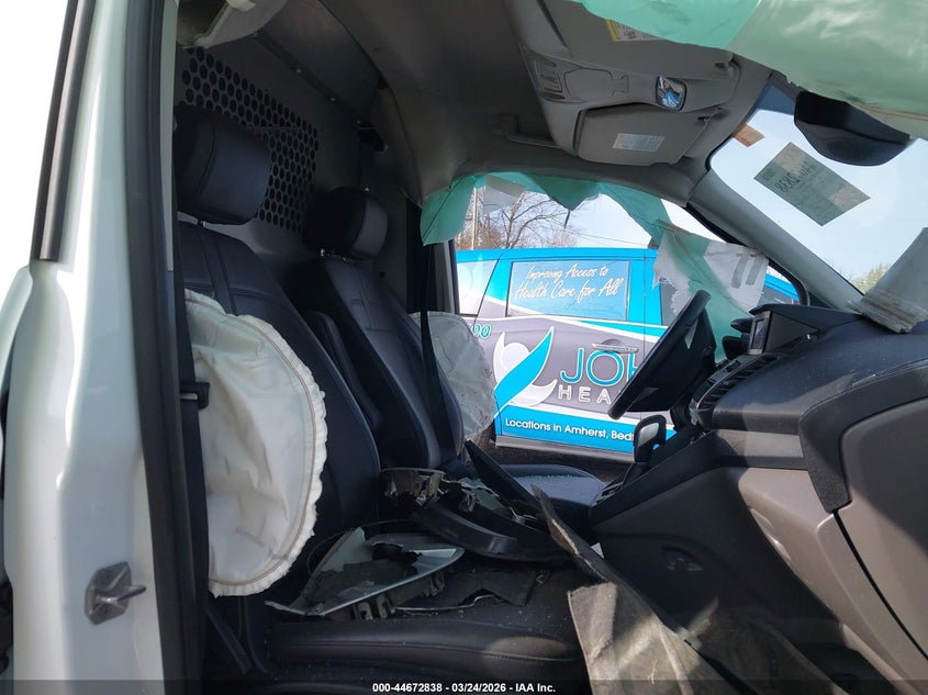 2022 FORD TRANSIT CONNECT auction photo 5