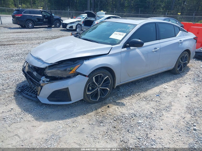 2024 Nissan Altima Sr Fwd