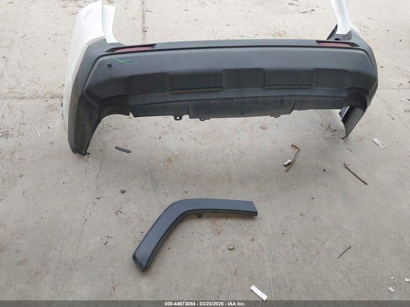 VIN 2T3RWRFVXLW089816 2020 TOYOTA RAV4 HYBRID XLE