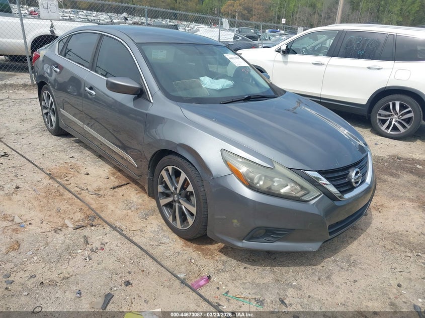 2016 Nissan Altima 2.5 Sr