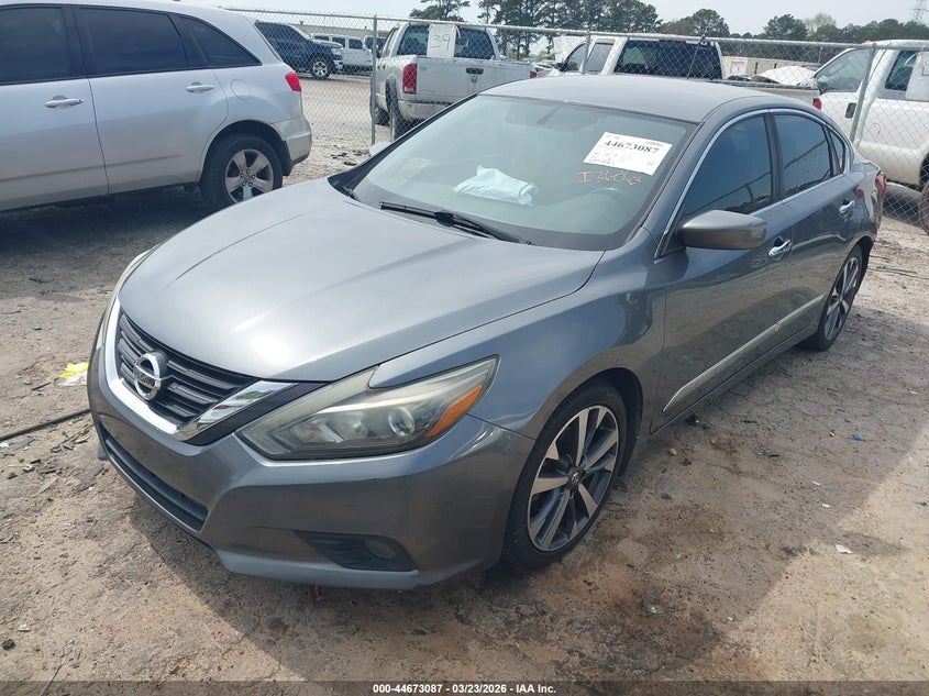 2016 Nissan Altima 2.5 Sr