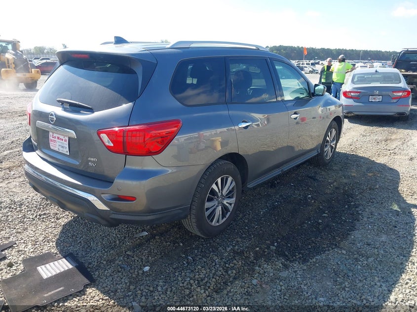 VIN 5N1DR2MM4KC605586 2019 NISSAN PATHFINDER SV