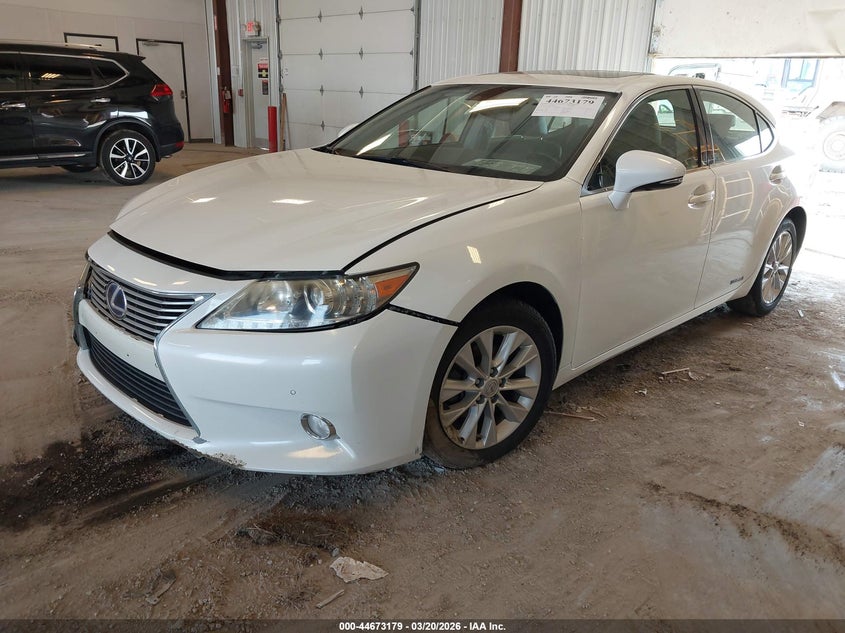 Vin: jthbw1gg1d2019813, lot: 45170289, lexus es 300h 20132