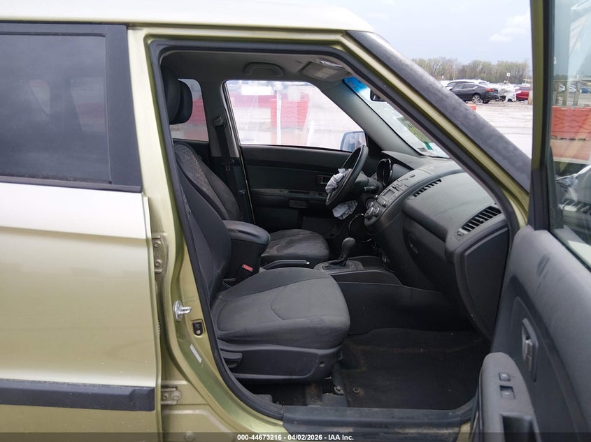 2011 Kia Soul +