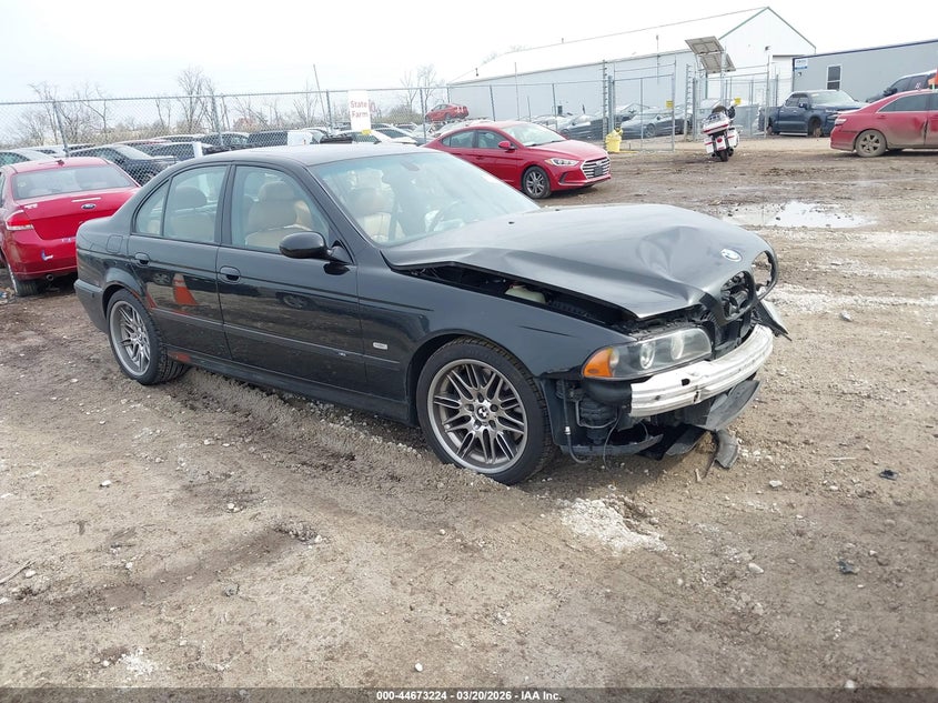 2000 BMW M5
