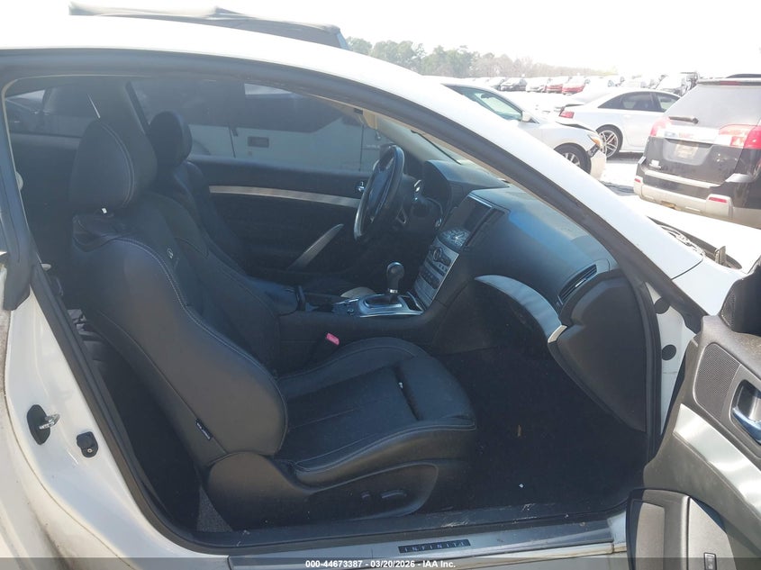 2013 Infiniti G37 Journey