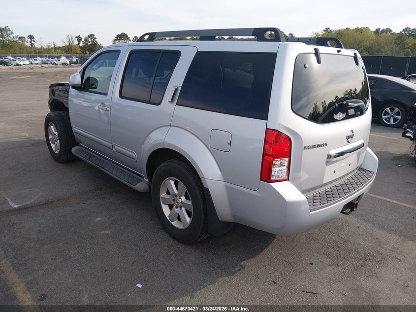 2012 Nissan Pathfinder Sv